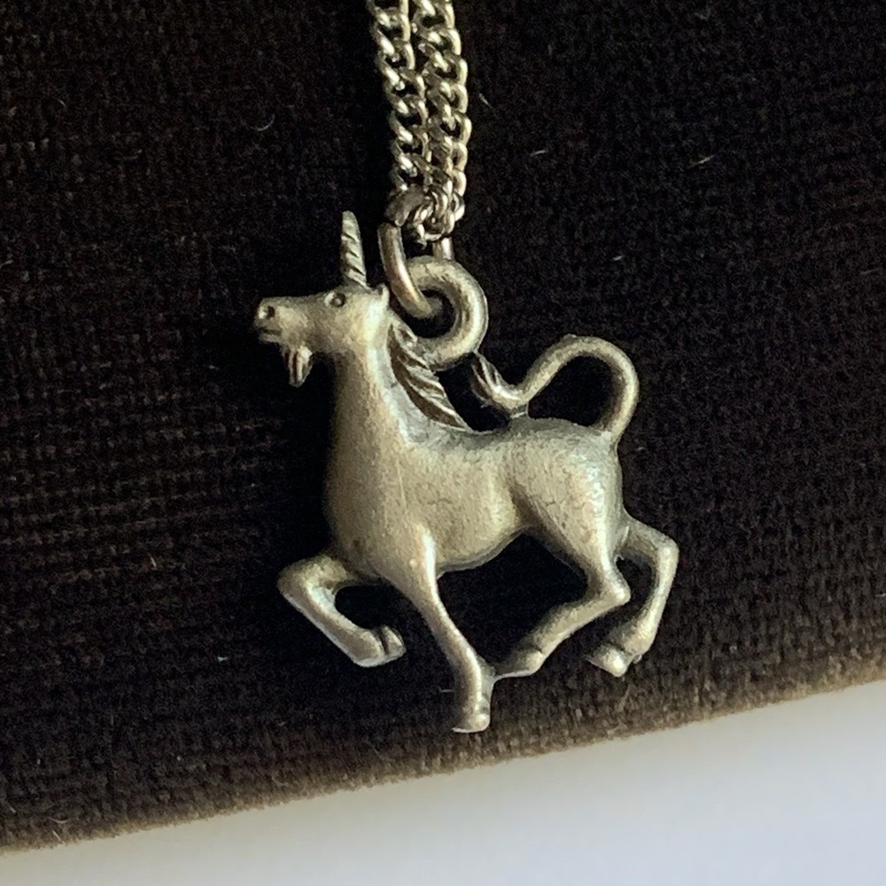 ms.dee Unicorn Charm Pendant Necklace Silver Tone Cable 16in Chain Magic